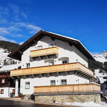 Leni 6 Apartmán
