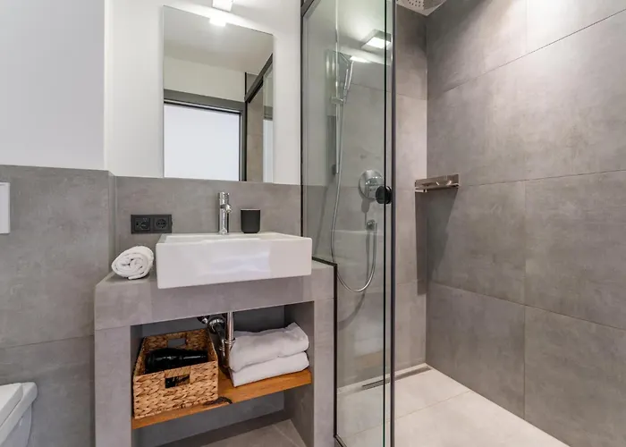 Leni 6 * דינטן אם הוכקוניג